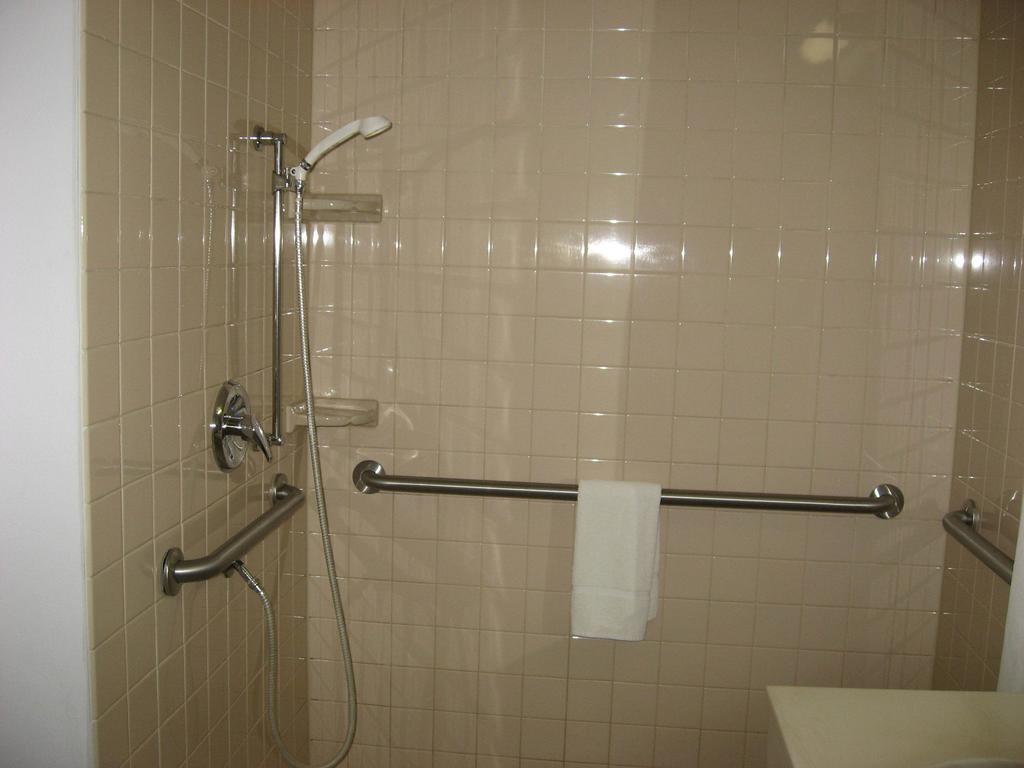 Country Inn & Suites By Radisson, Wausau, Wi Schofield Ruang foto